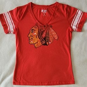 Chicago Blackhawks Womens V Neck GIII 4her by Carl Banks size Small preowned 💥